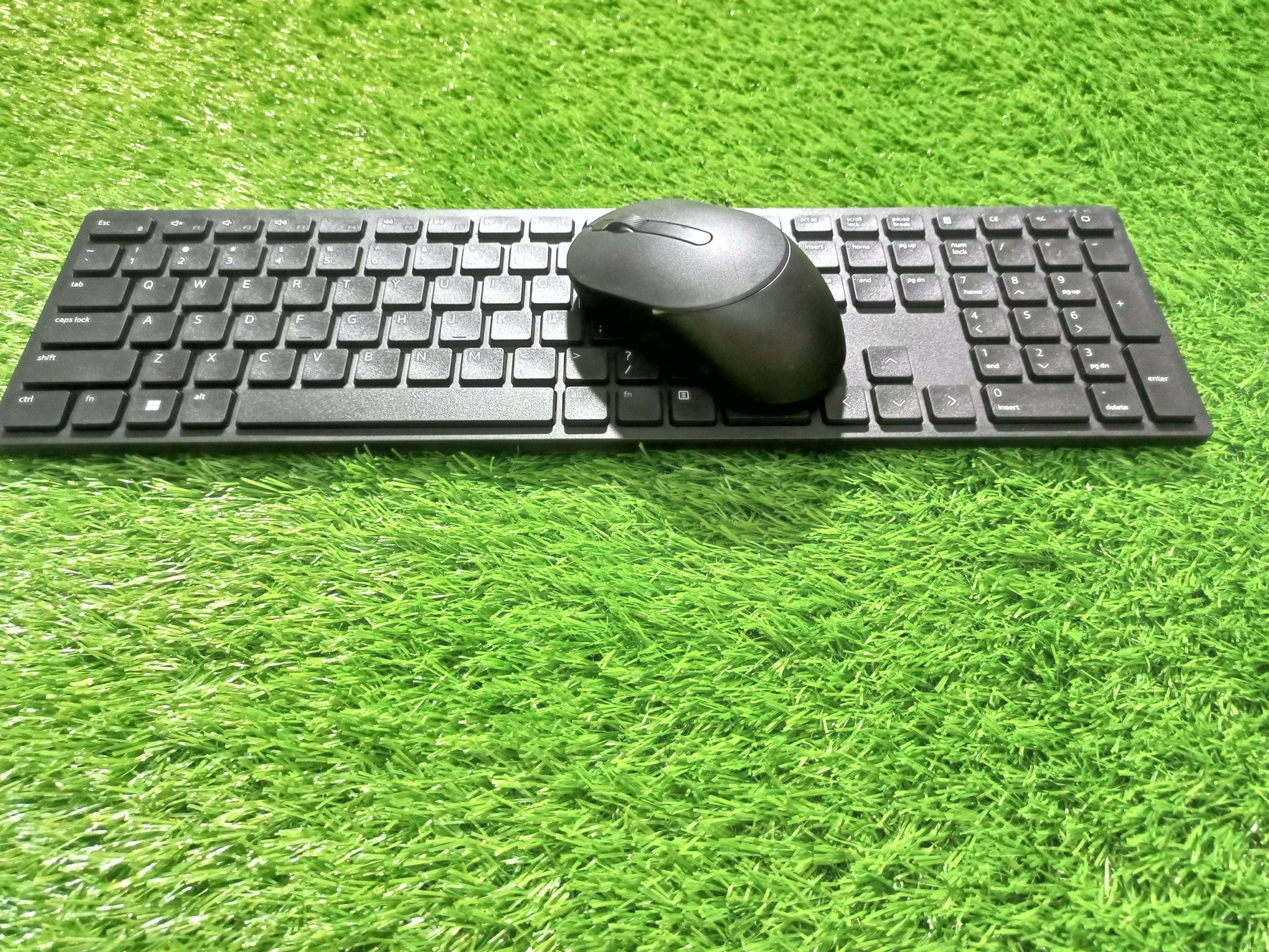 Dell Pro Slim Wireless KM-5221W Combo Orignal UNUSED