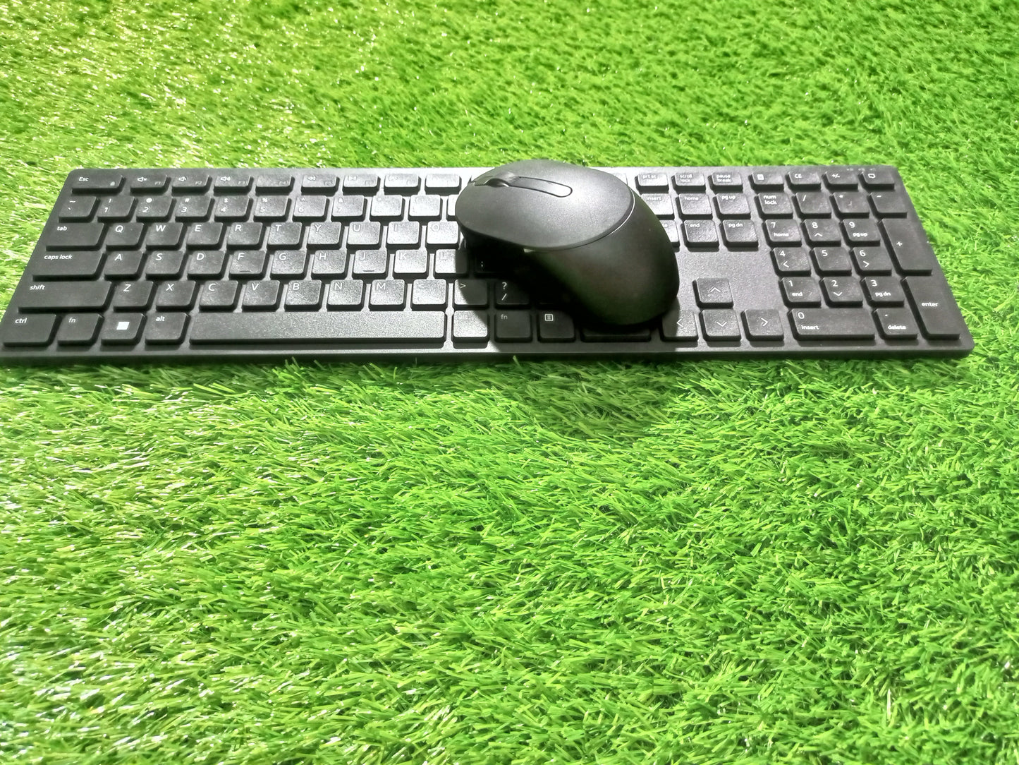 Dell Pro Slim Wireless KM-5221W Combo Orignal UNUSED